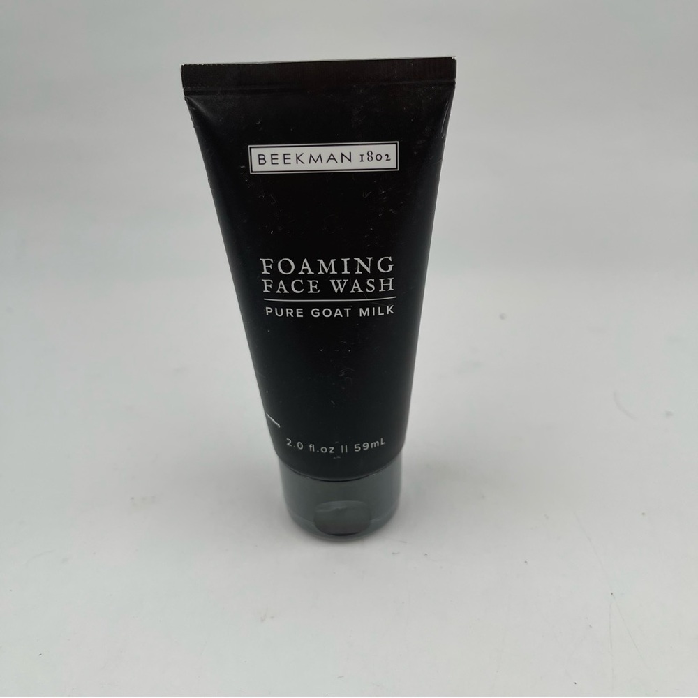 Beekman 1802 Foaming Face Wash Pure Goat Milk Fragrance Free